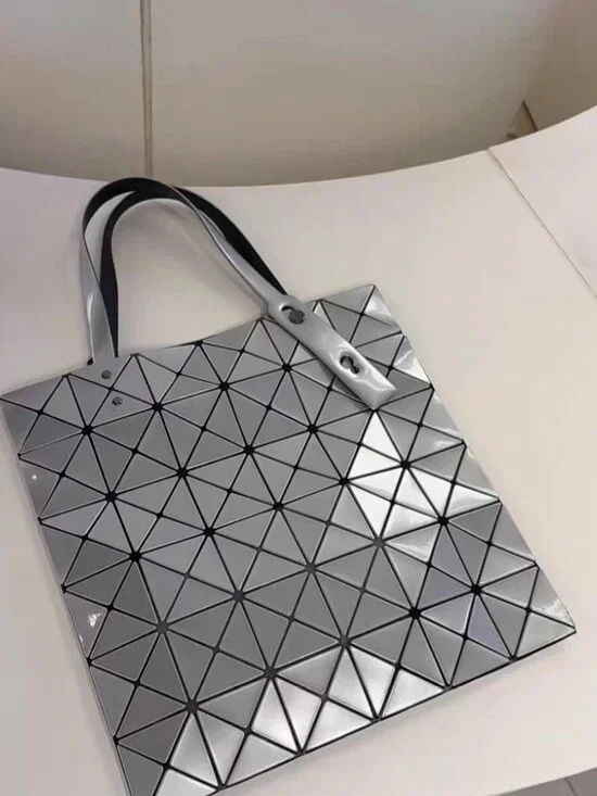 ISSEY MIYAKE Grey Tone Geometric Lingge Handbag Minimalist Commuter Style - Picture 4 of 4